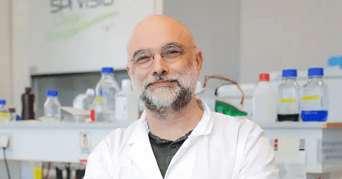 Portrait du chercheur Eric Chevet