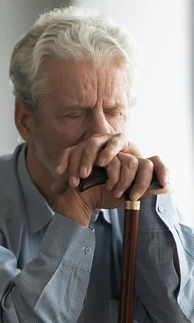 La maladie de Parkinson peut également engendrer des symptômes non moteurs comme une dépression, une apathie ou encore une anxiété.