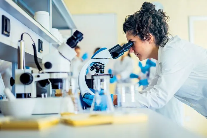 フランスの膵臓癌の発生率の増加を説明する方法は？